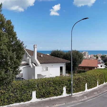 Lyla - Marcelli, Elegante Con Giardino Vista Mare Villa *