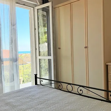Lyla - Marcelli, Elegante Con Giardino Vista Mare Villa