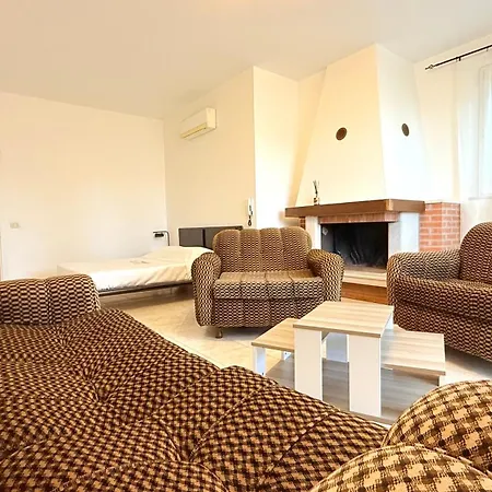 Villa Lyla - Marcelli, Elegante Con Giardino Vista Mare *